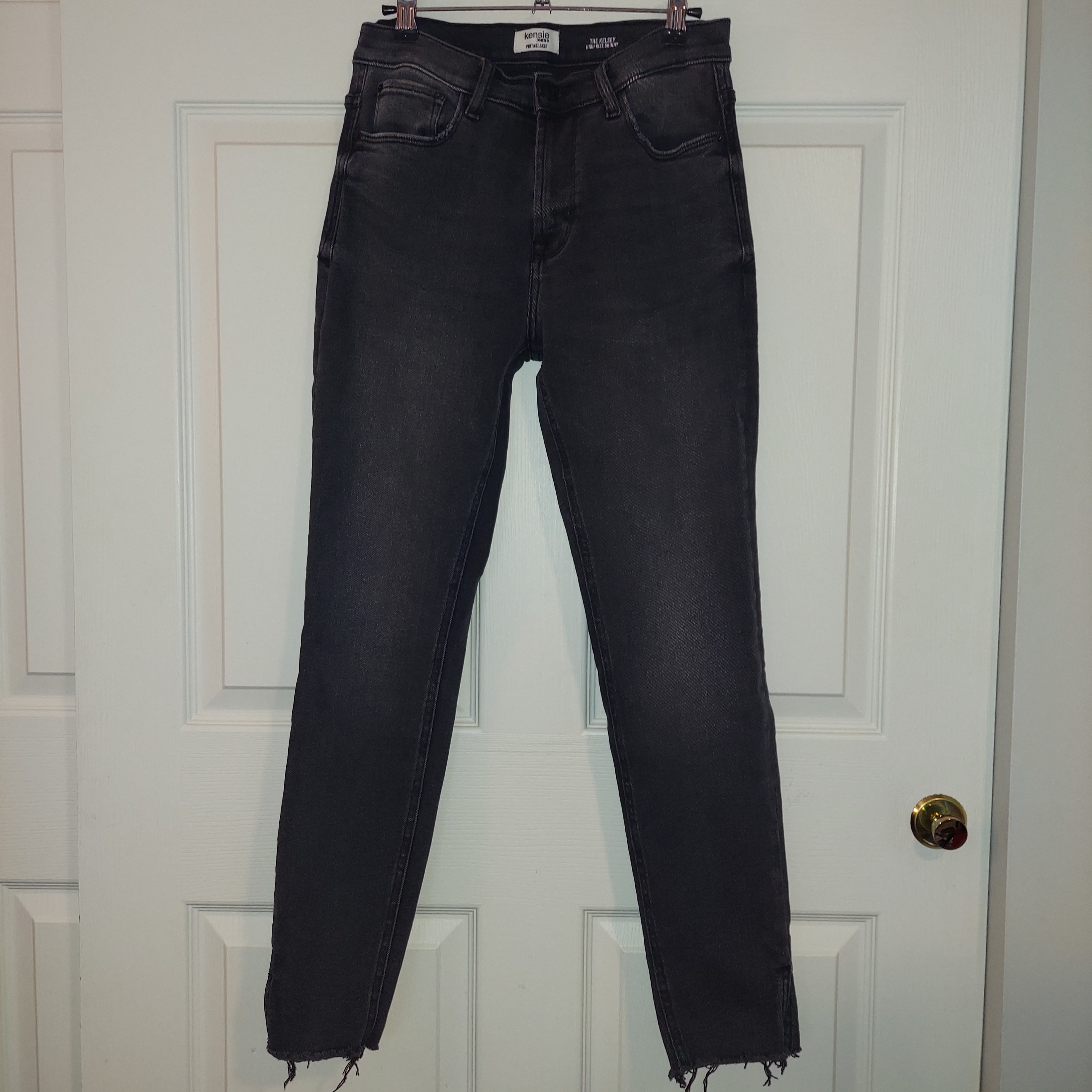 High-Waist Black Women’s Jeans Sz. 28/6